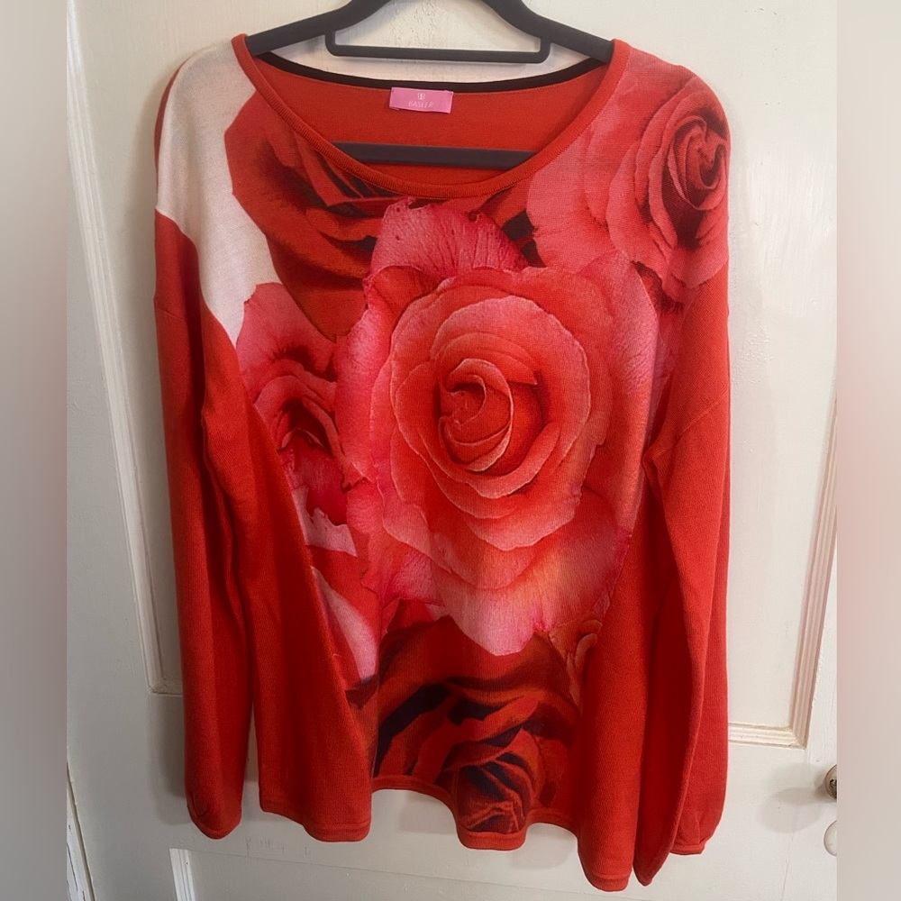 Basler graphic rose print sweater - size 42 / US 14